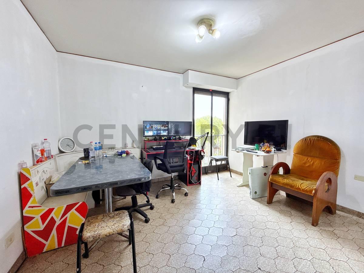 Foto de Departamento a la venta de dos dormitorios Diagonal 80 y 41, imagen 4