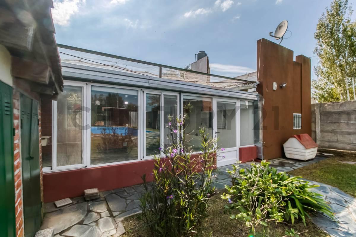 Foto de Casa en Venta – City Bell, calle 30 entre 454 y 455, imagen 1
