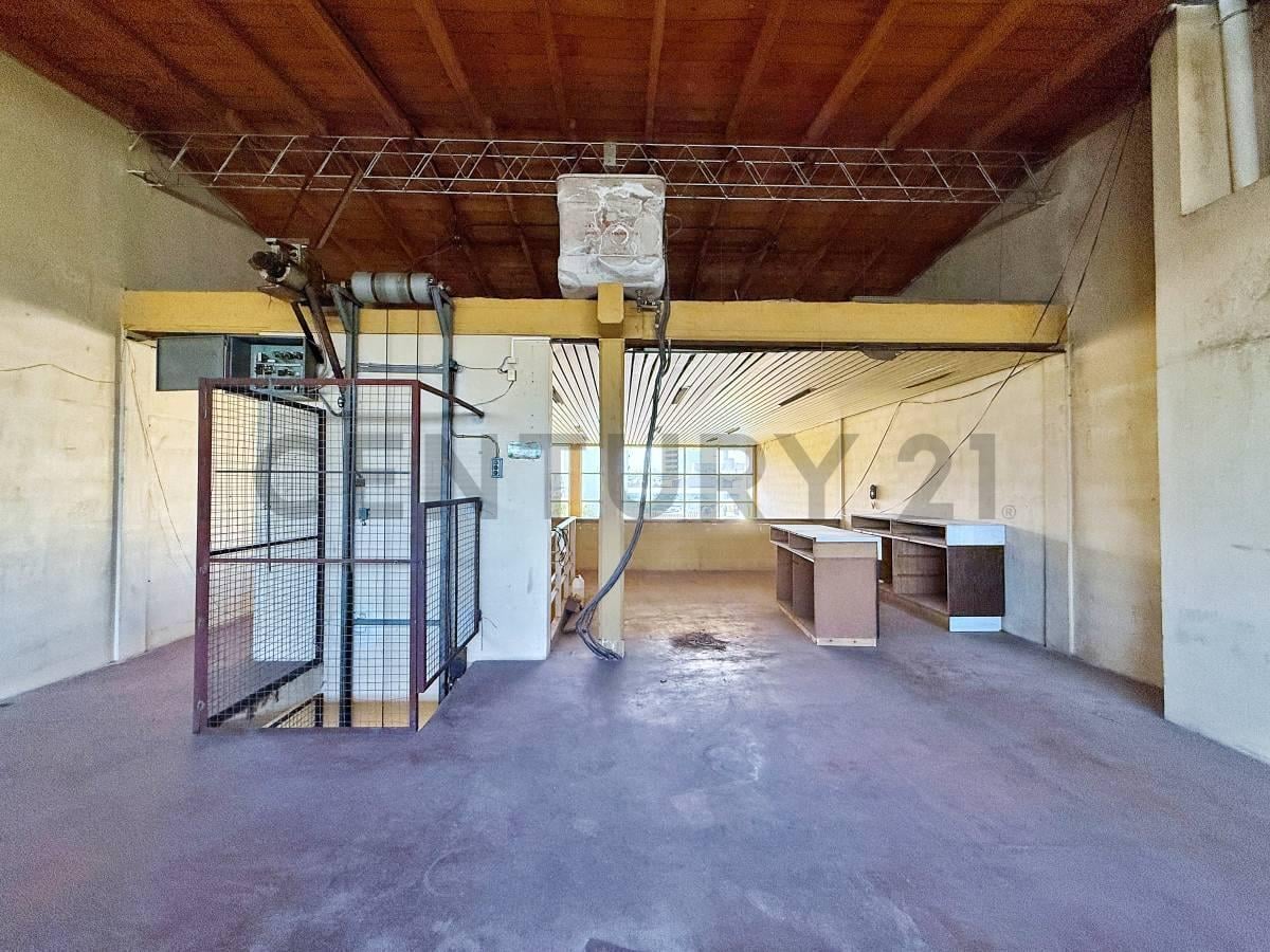 Foto de Local comercial en venta en La Plata., imagen 3
