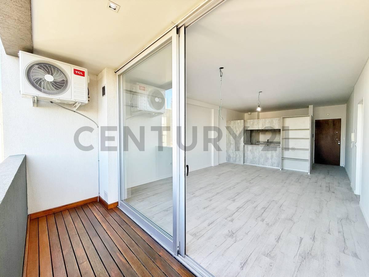 Foto de DEPARTAMENTO DE 2 DORMITORIOS CON COCHERA EN VENTA EN LA PLATA, imagen 1