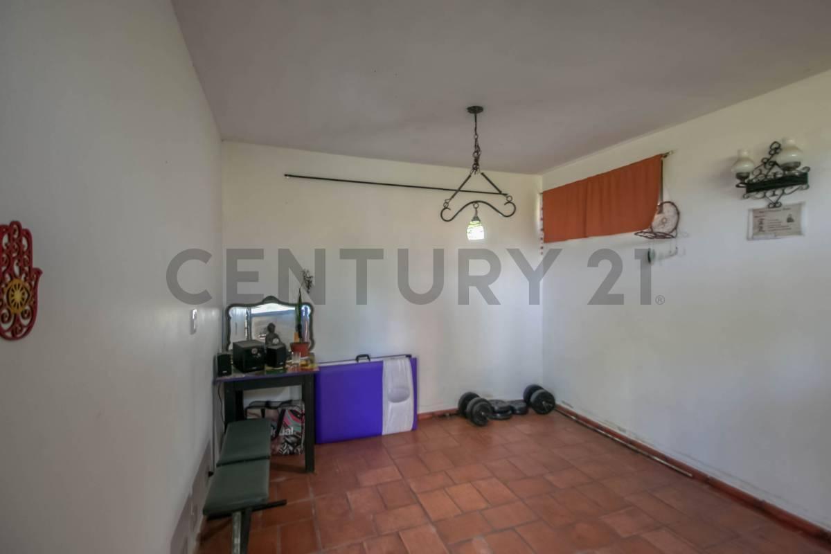 Foto de Casa en venta 3 dormitorios en City Bell 459 y 21d, imagen 5
