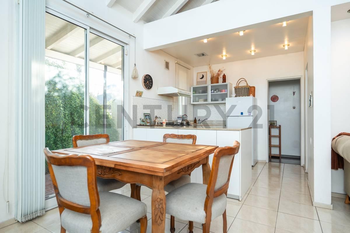 Foto de Venta de Casa 2 dormitorios en City Bell, imagen 2