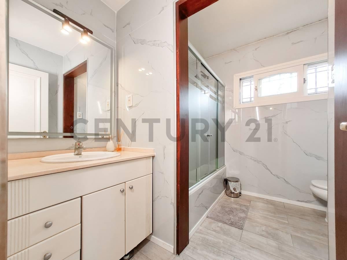 Foto de CASA EN VENTA 2 DORMITORIOS EN LOS HORNOS, imagen 5