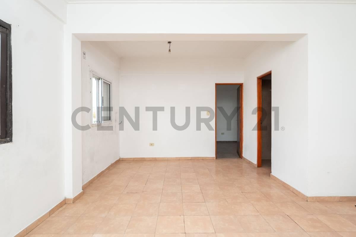 Foto de Departamento en venta - La Plata, imagen 2