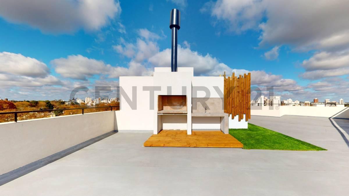 Foto de Venta de departamento un dormitorio con cochera, imagen 1