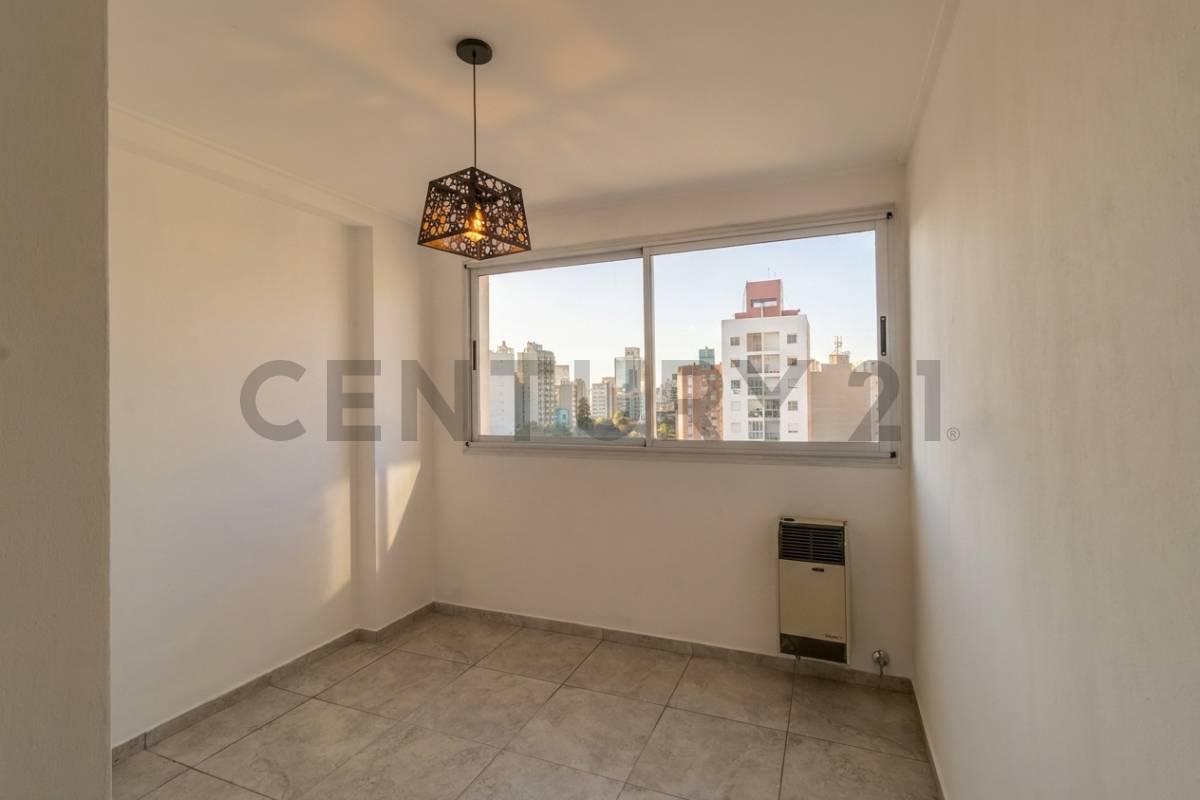 Foto de MONOAMBIENTE EN VENTA – CALLE 9 ENTRE 44 Y 45 | LA PLATA, imagen 3