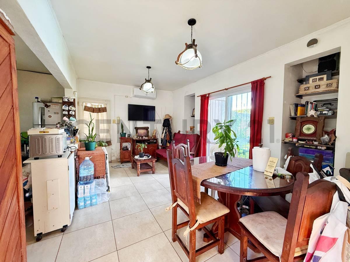 Foto de Casa en venta en Parque Castelli sobre lote de 300 m² – venta en bloque, imagen 5