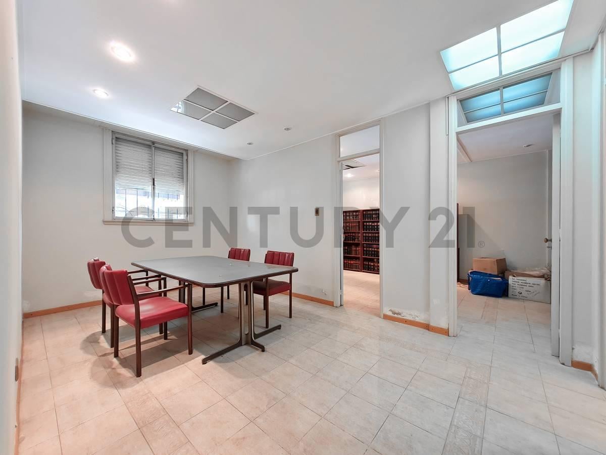 Foto de Oficina en Venta en la Plata al frente, imagen 1