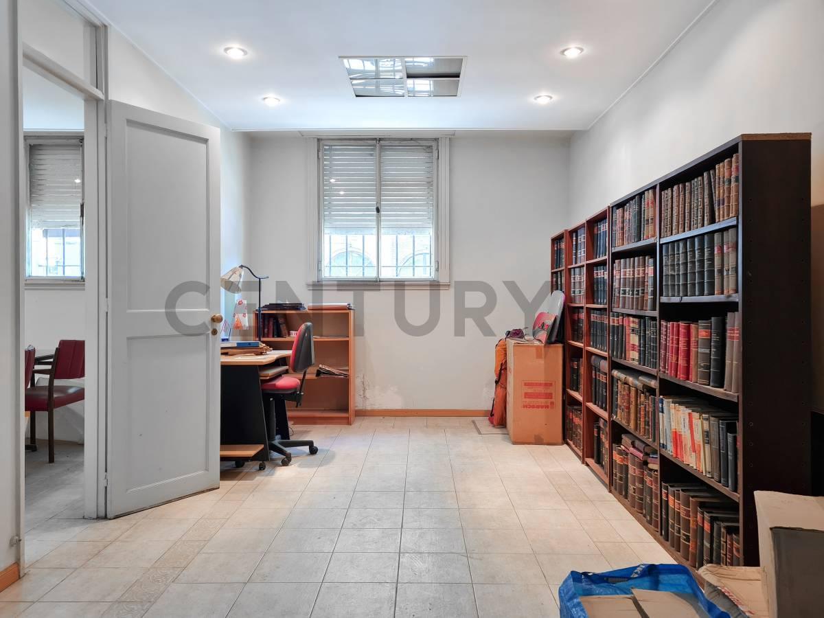 Foto de Oficina en Venta en la Plata al frente, imagen 2