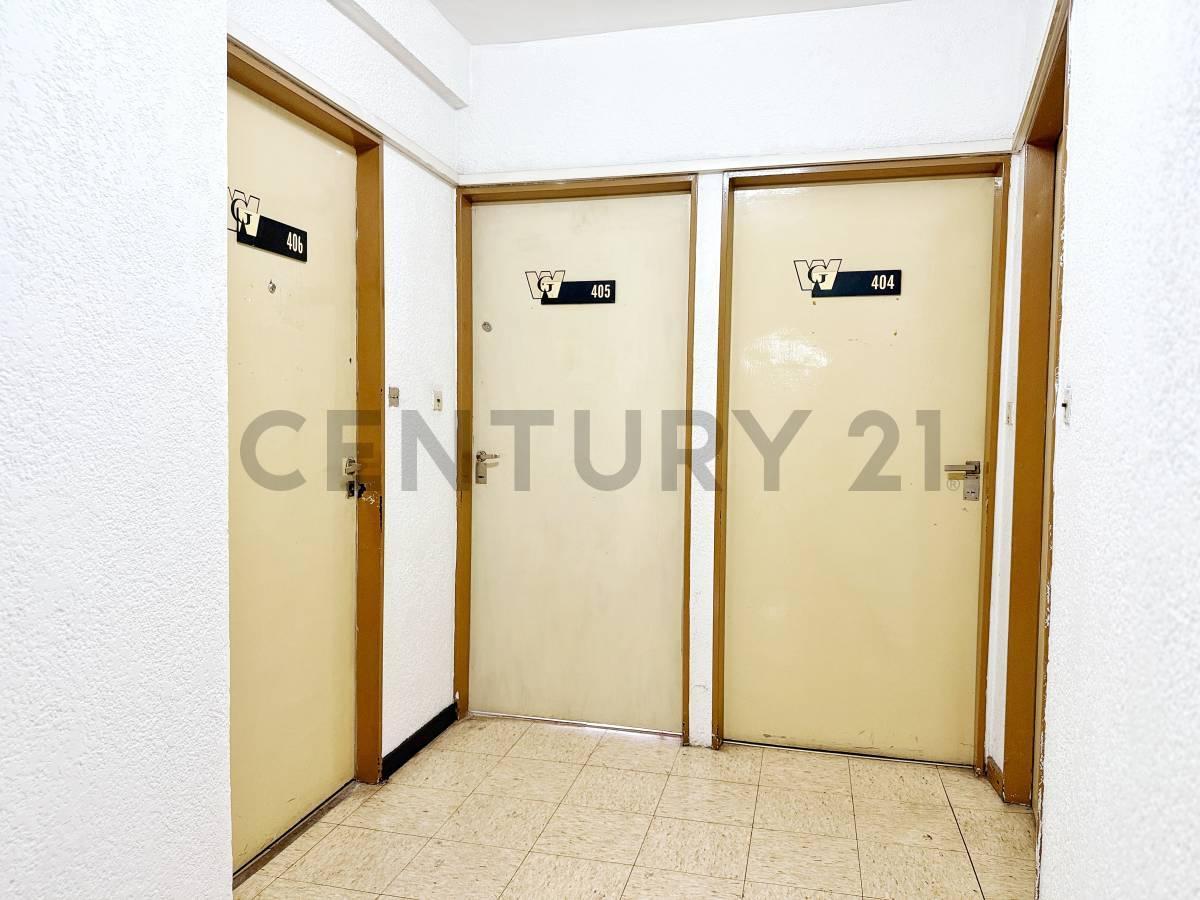 Foto de Oficina en venta calle 8 e/ 48 y 49 Galería Williams, imagen 4