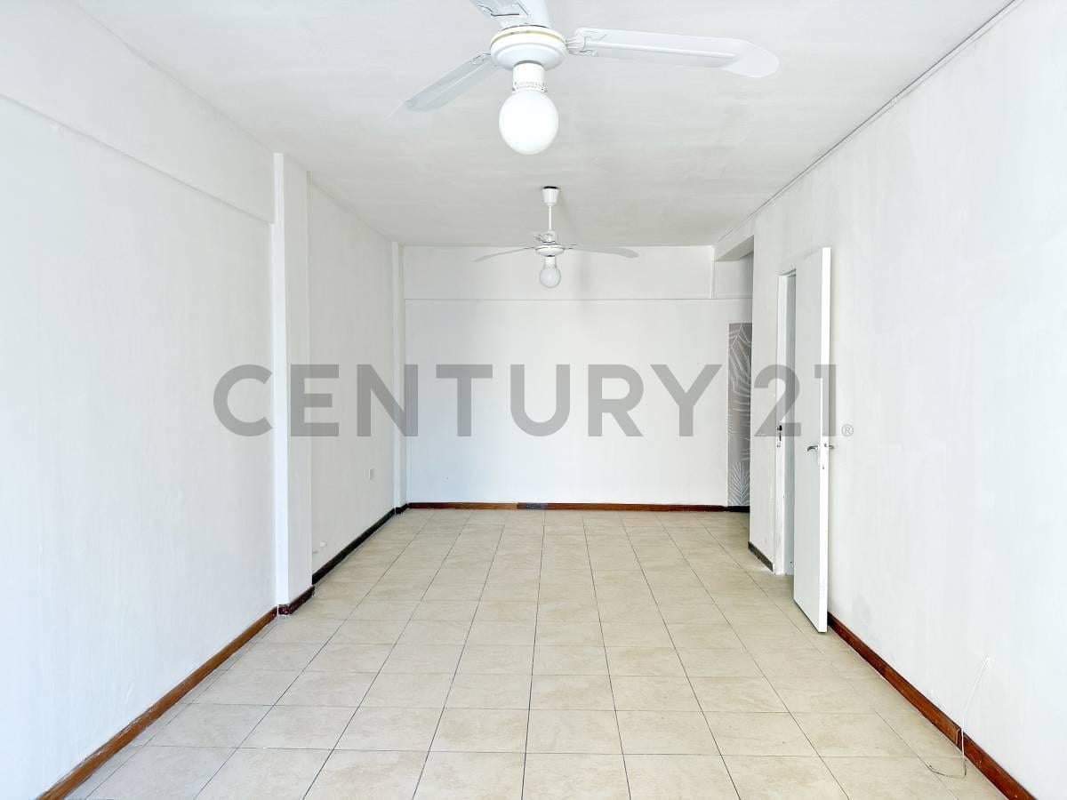 Foto de Oficina en venta calle 8 e/ 48 y 49 Galería Williams, imagen 5