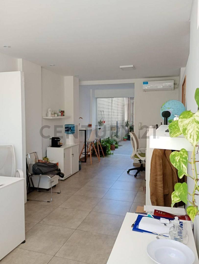 Foto de Local en venta en La Plata, imagen 3