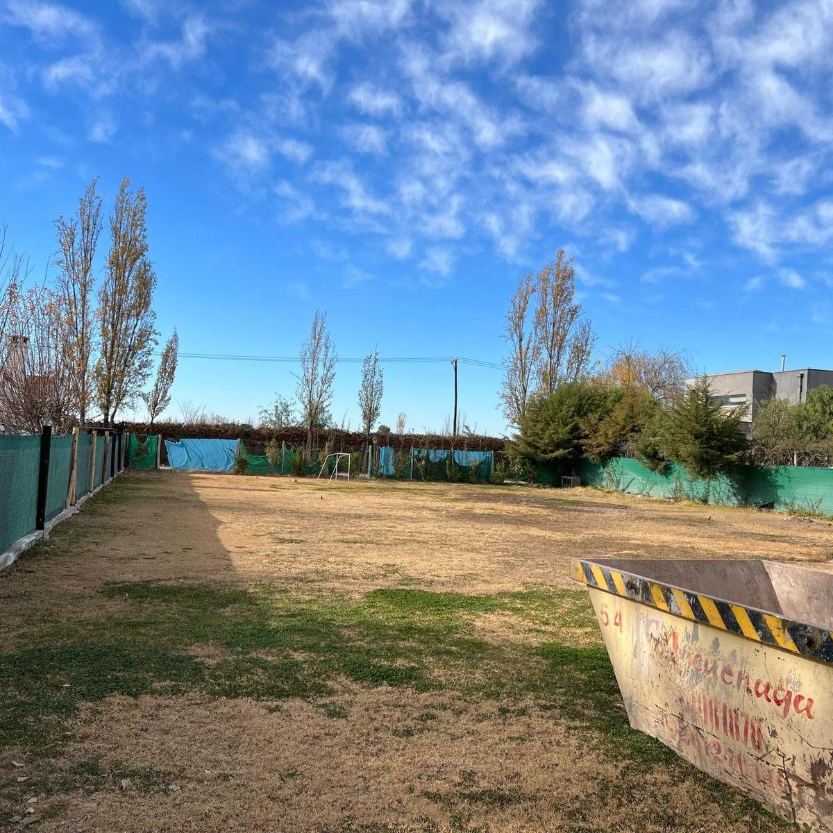 Hermoso Terreno Barrio Privado 4