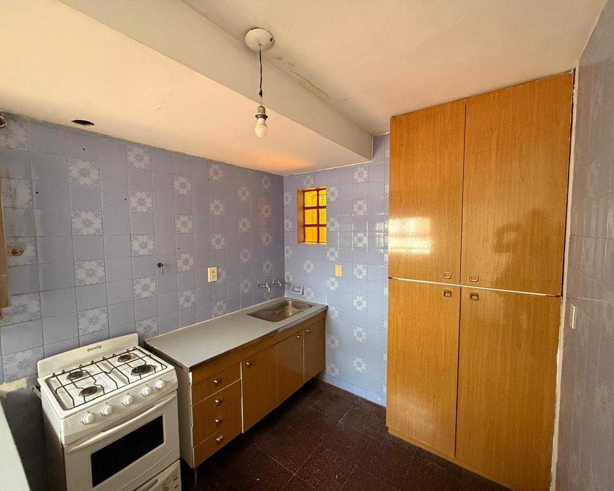 Departamento Muy Amplio con Ideal Ubicacion 2