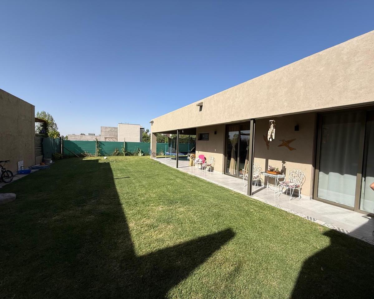 Casa en B° Privado Alba de Tanqay 3