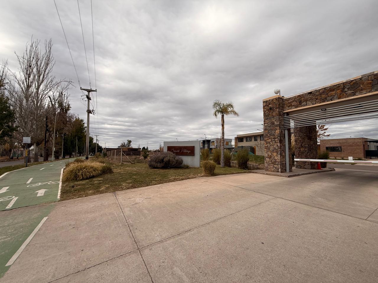 Lote en Barrio Privado Boedo Village