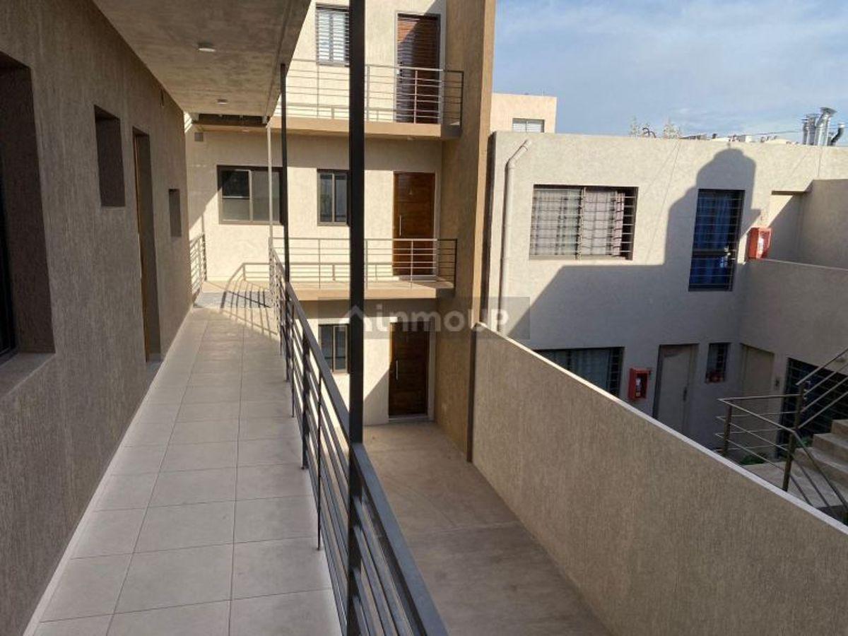 Foto de HERMOSO DEPARTAMENTO NUEVO (2 AÑOS), imagen 3