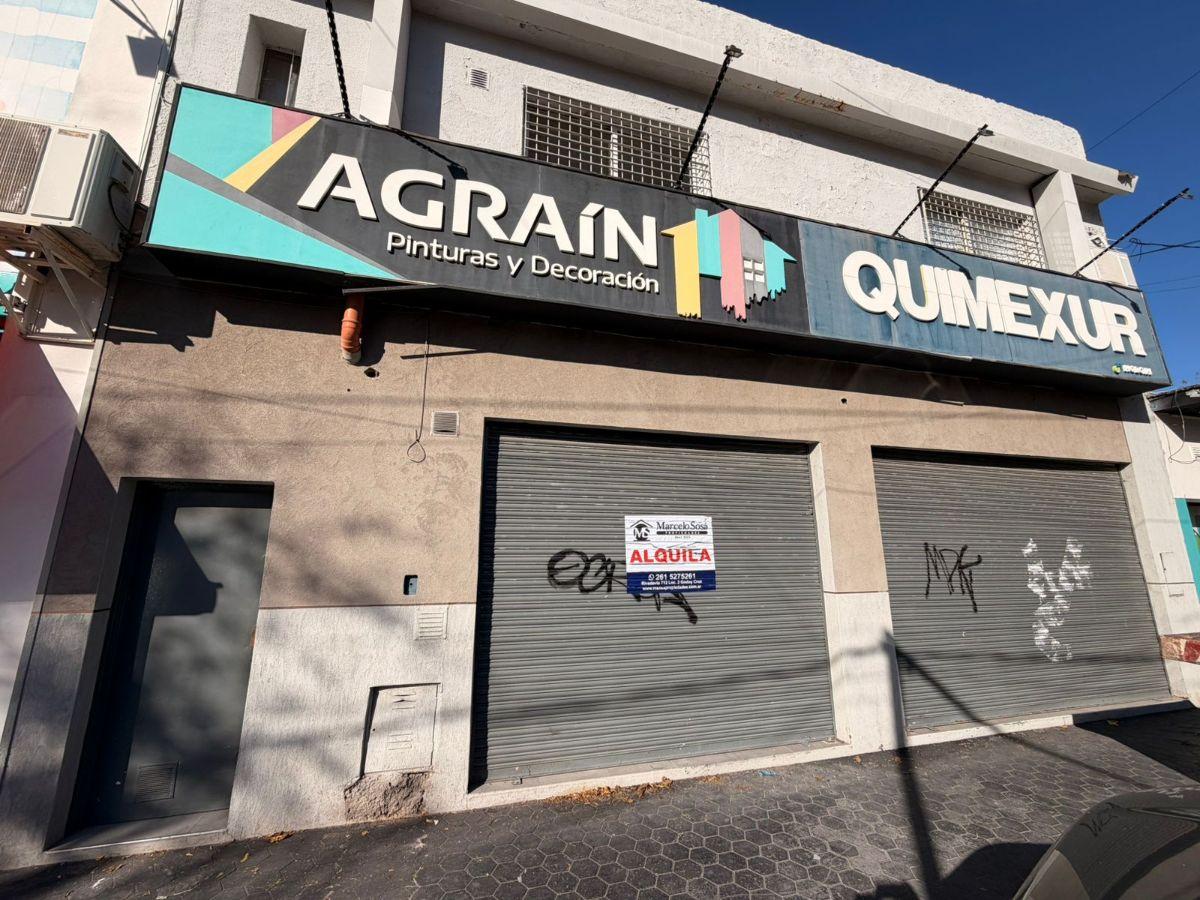 Foto de Local comercial de 110 m² en alquiler en Godoy Cruz, imagen 2