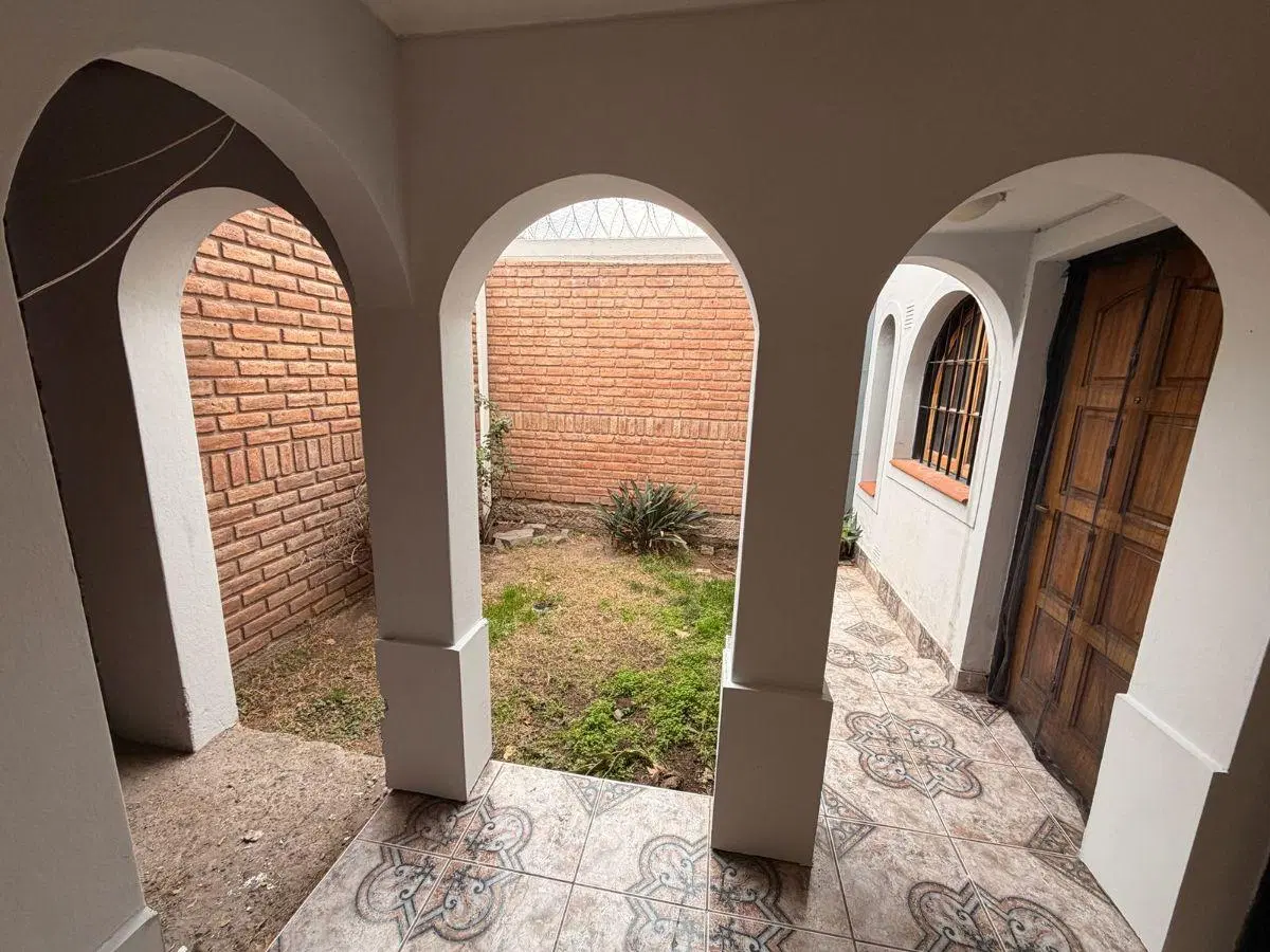 Duplex de 2 dormitorios con cochera 3