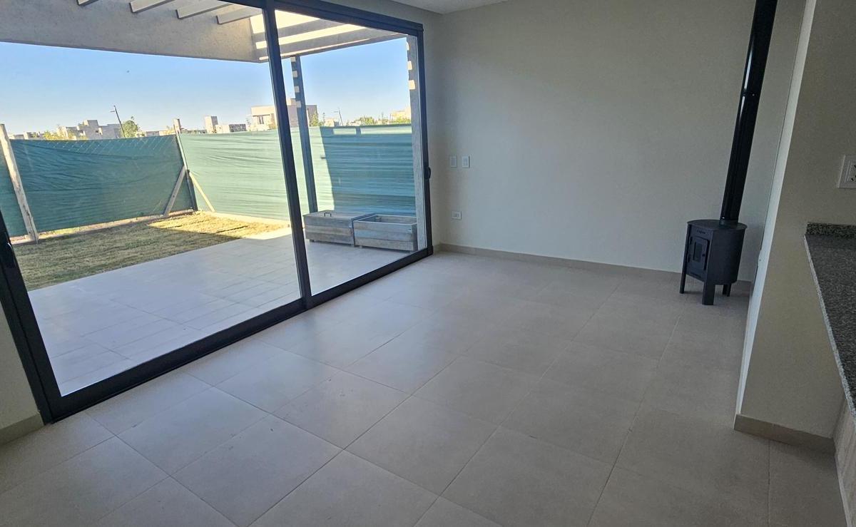 Casa en Barrio Terra Malva, Lujan de Cuyo 5