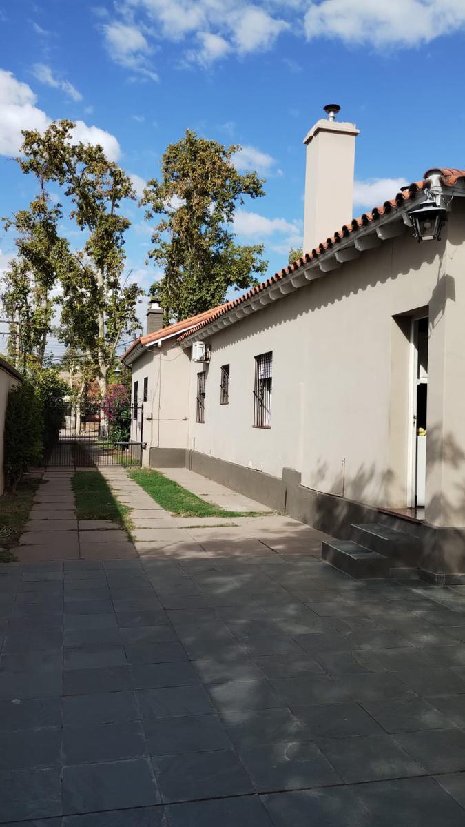 Inmobiliaria Micheletti Vende Hermosa Casa Residencial 1