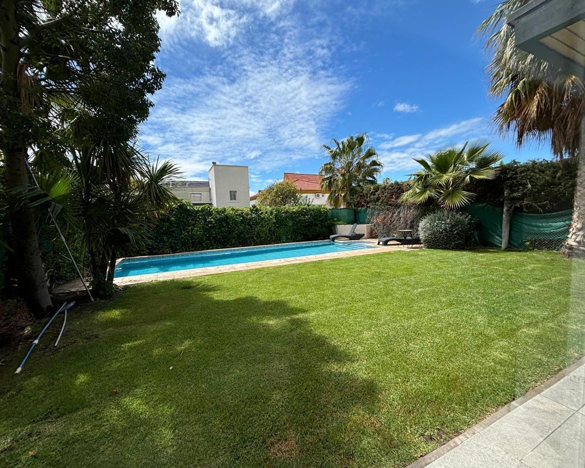 Casa en Venta en Palmares 3