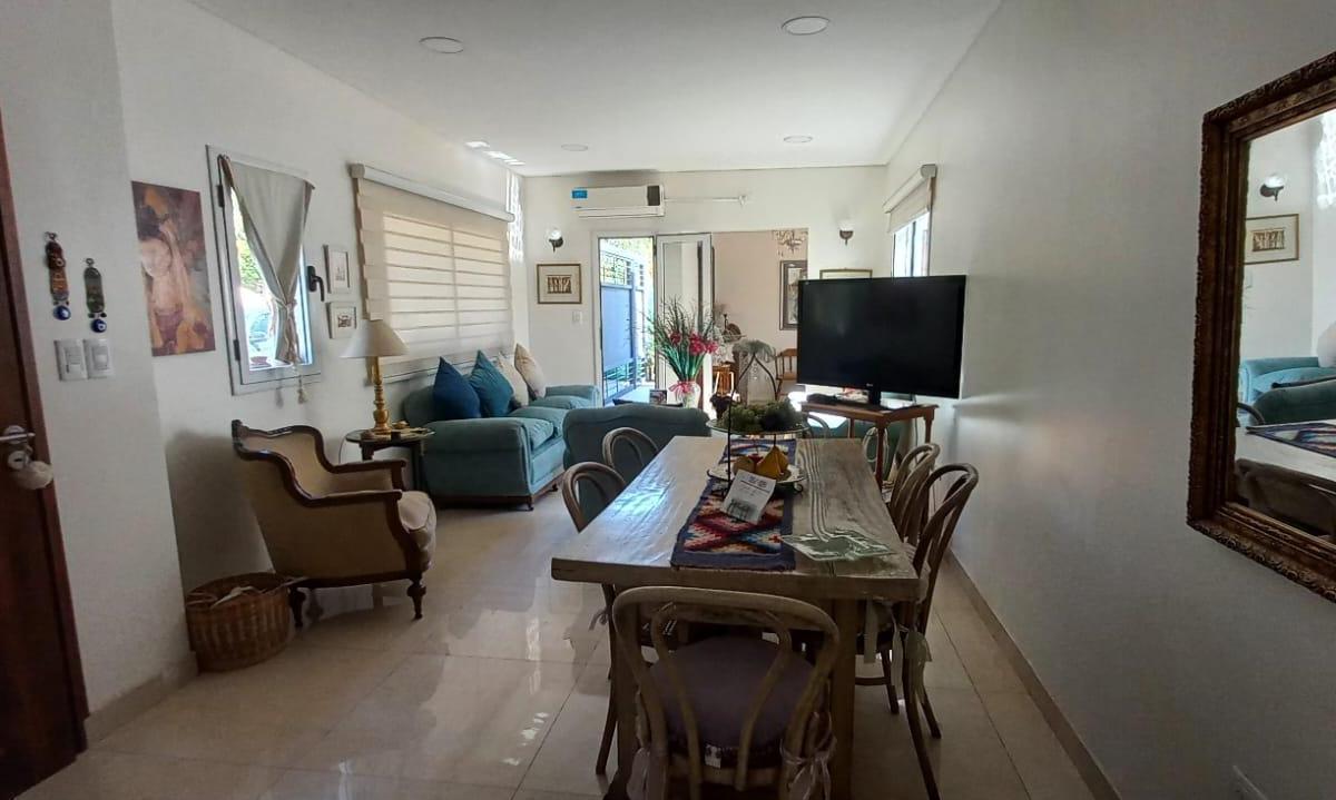 Casa en Barrio Privado Los Carolinos 2