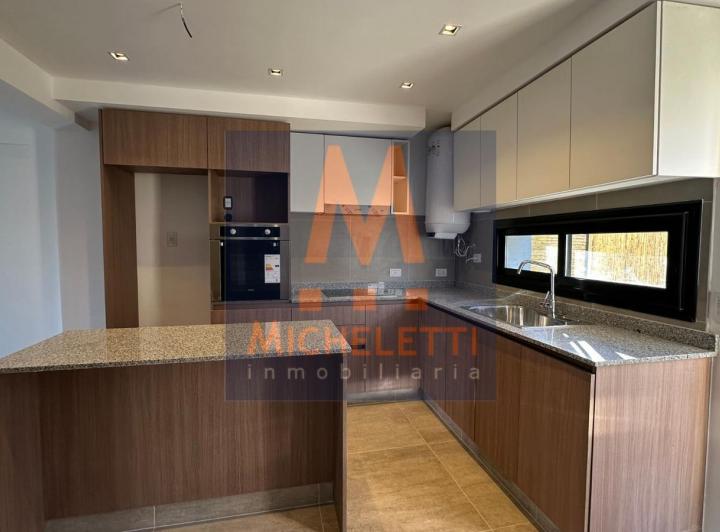 Departamentos en  Venta en Barrio Bombal, Mendoza 2