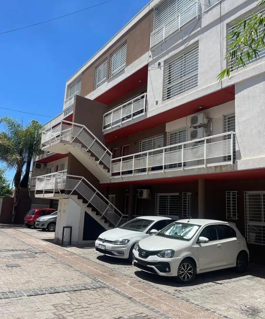 Departamento en liniers al 600 3