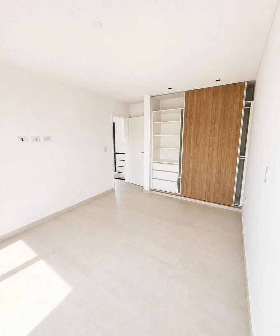 Moderna casa en alquiler en Barrio Gran Boedo 4