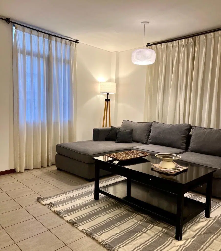 Casa en alquiler amoblada en plena quinta sección 2