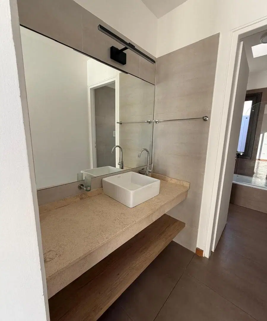 Casa en venta en Palmares Valley 4