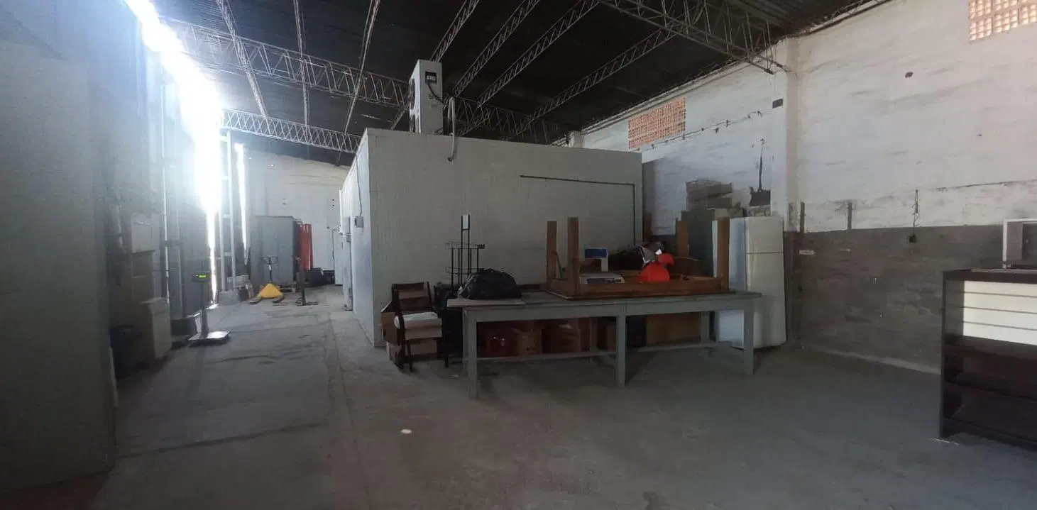 Nave Industrial EN LUJAN DE CUYO 2