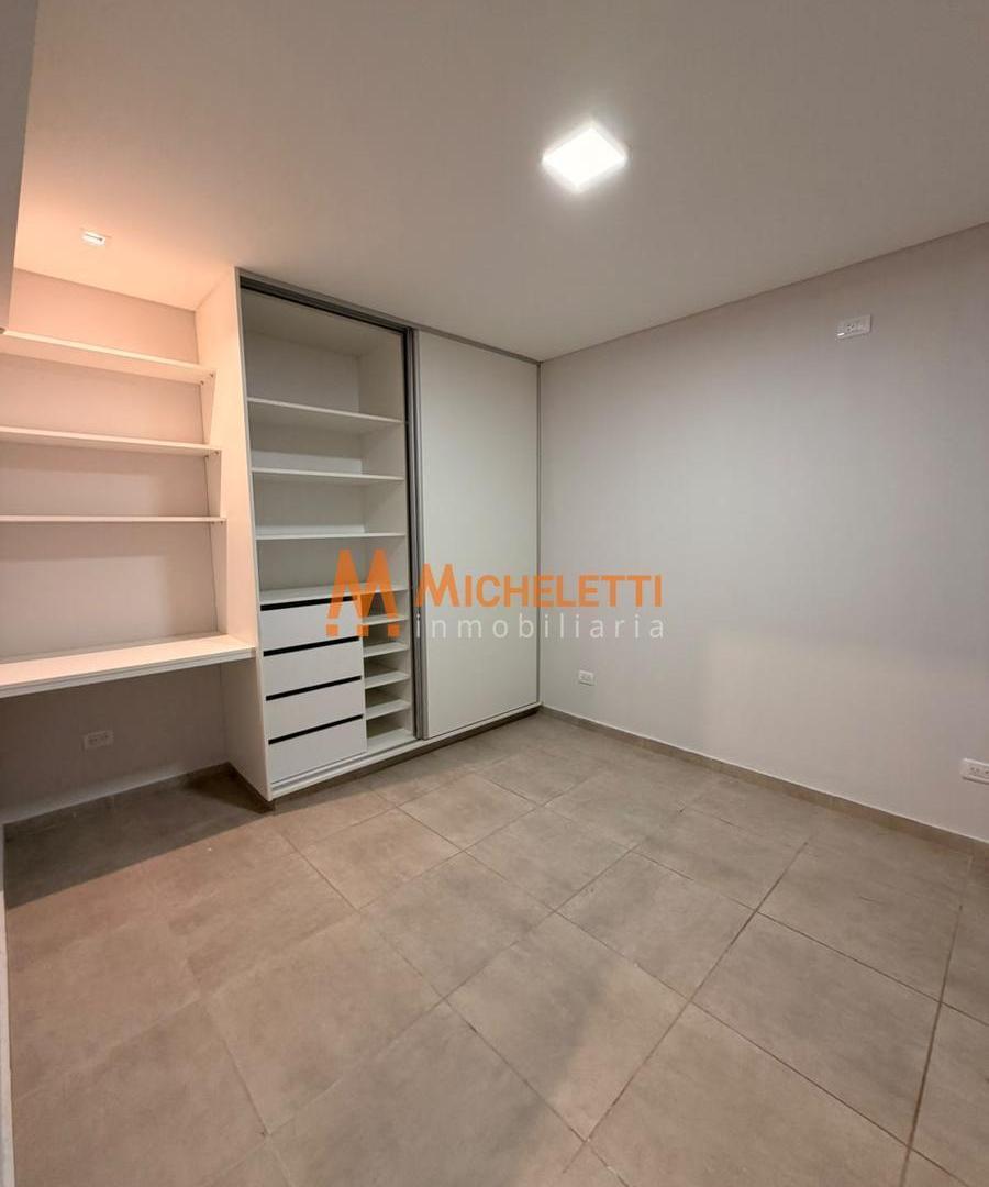 Foto de Casa en alquiler Calle Porres, Barrio Santa Angela, imagen 3