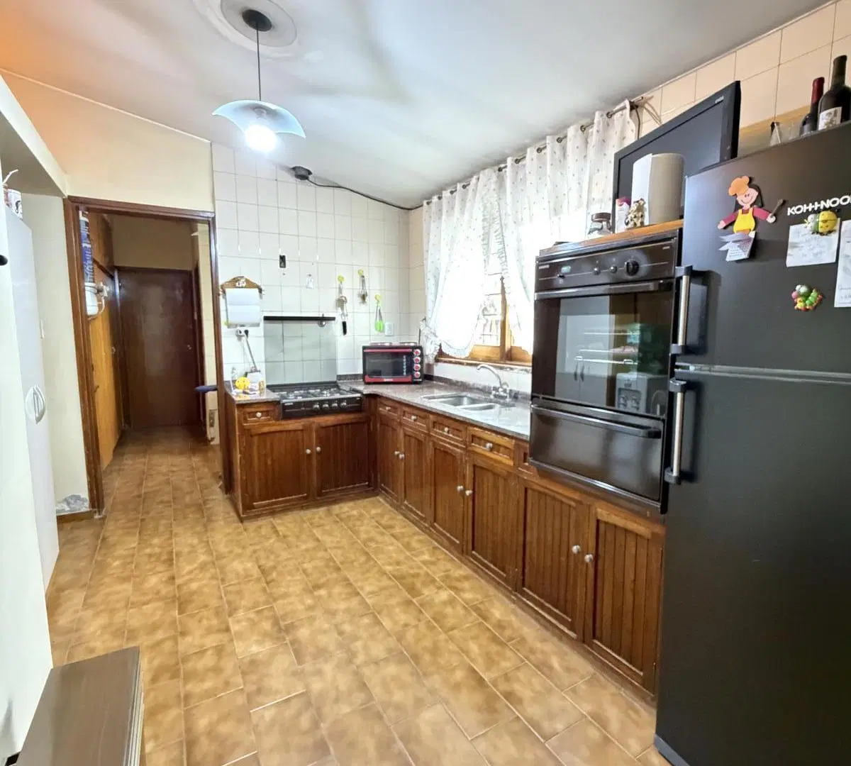 VENTA de Casa esquina F. Arenas y Constitución. Rivadavia 8