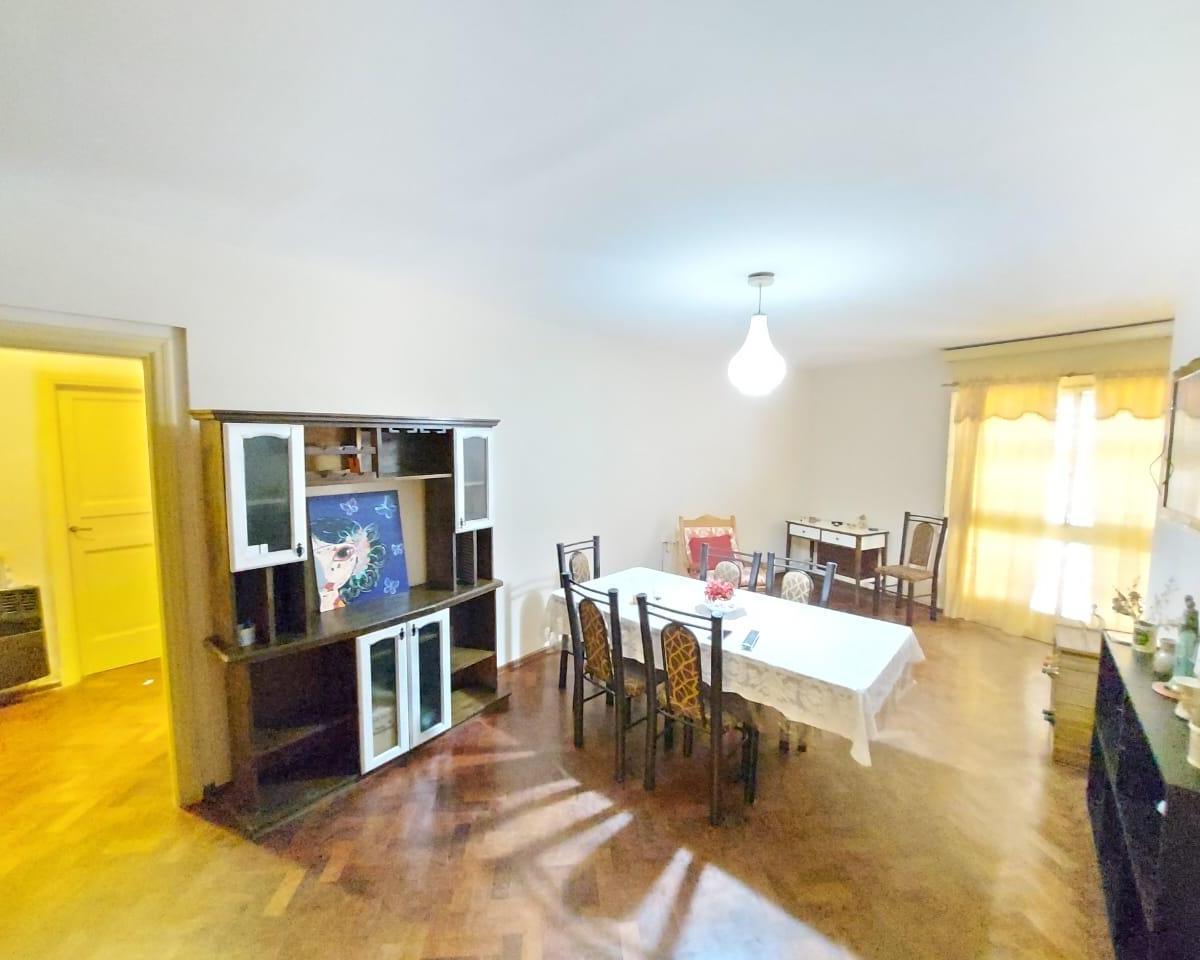 Departamento en Av San Martin Pleno Centro 1