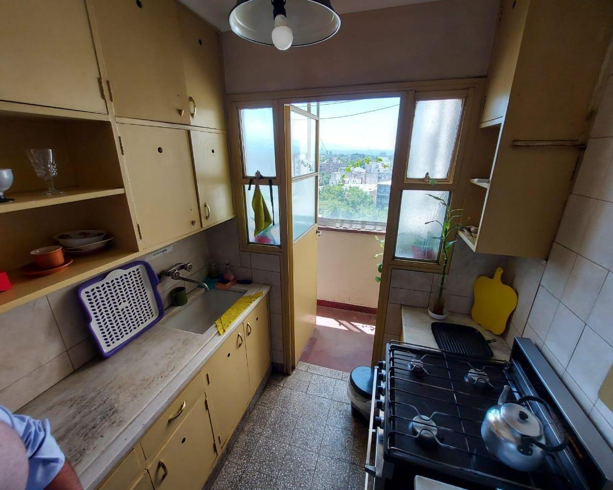 Departamento en Av San Martin Pleno Centro 2