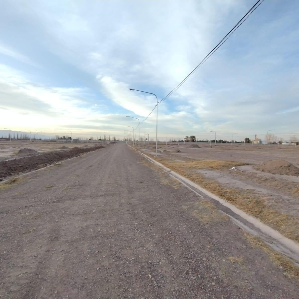 Lote en Barrio Cerrado - Lunlunta 3