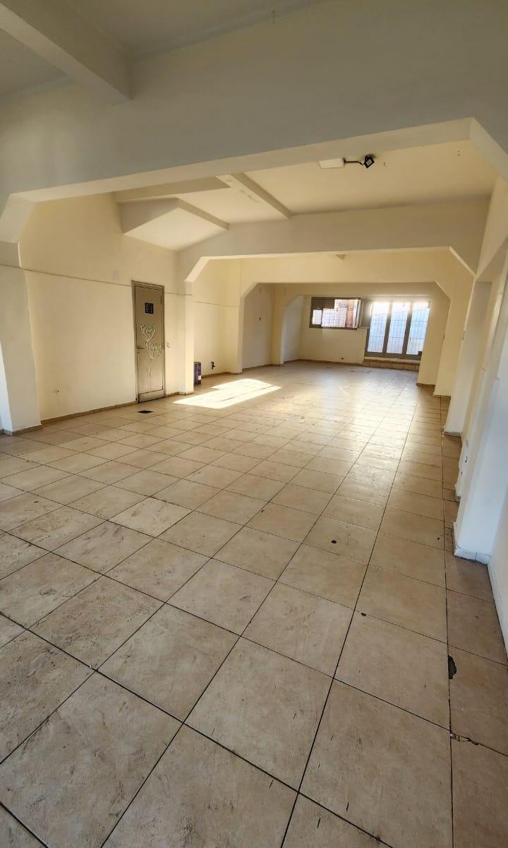 Venta de Local Más Departamento en Av San Martín de Godoy Cruz 1