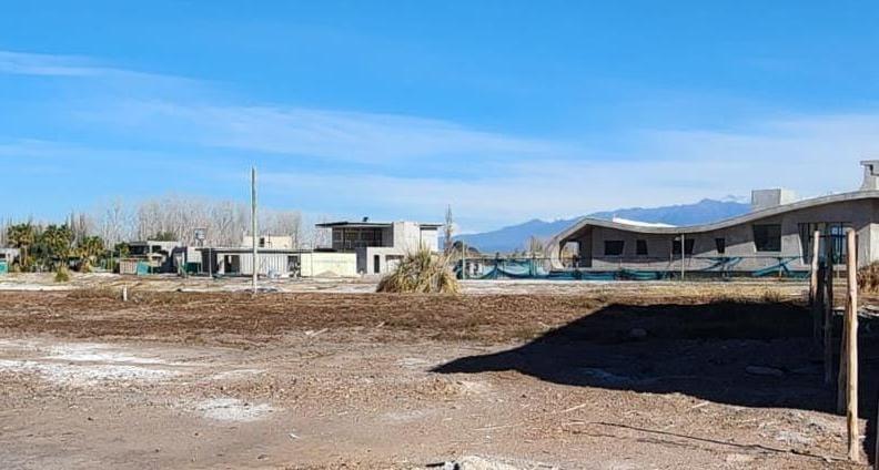 Lote Barrio Privado Nautilus en Guaymallen 2