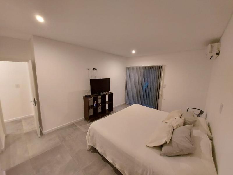 Casa en Barrio Privado Alto Moyano 3