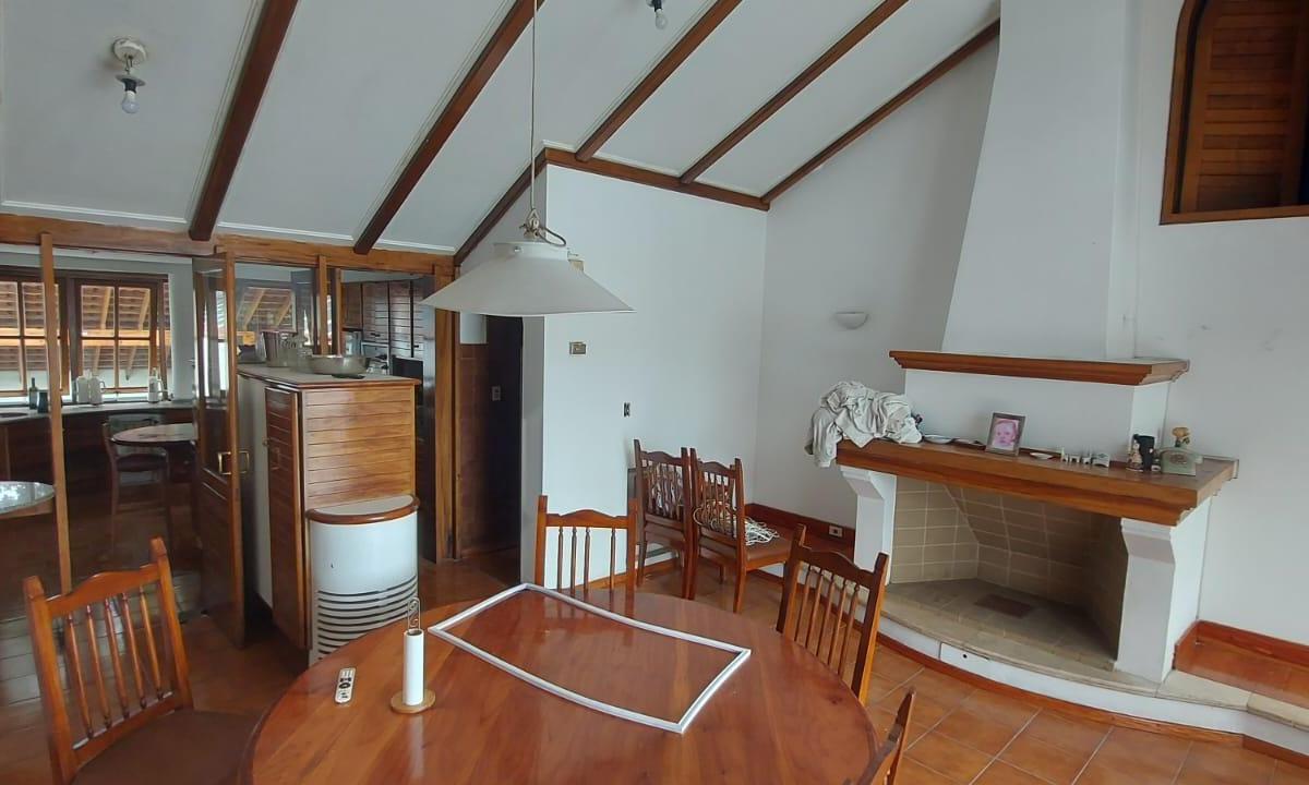 Casa en Olegario Andrade - Quinta Seccion 5