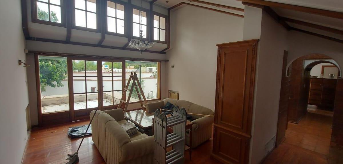 Casa en Olegario Andrade - Quinta Seccion 4