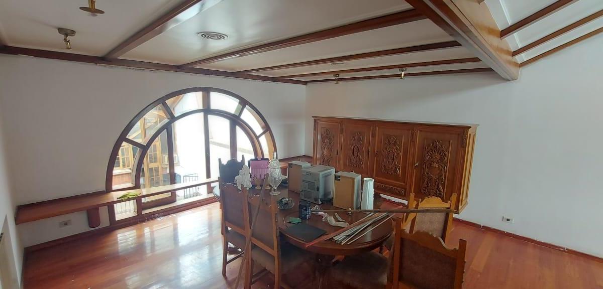 Casa en Olegario Andrade - Quinta Seccion 2