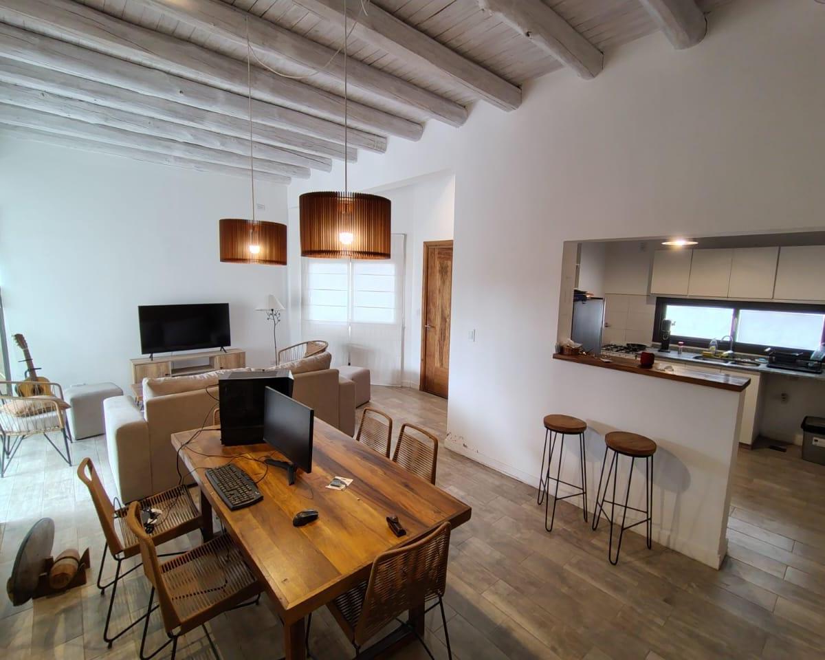 Casa en Barrio Lar de Drummond - 300 m² 1