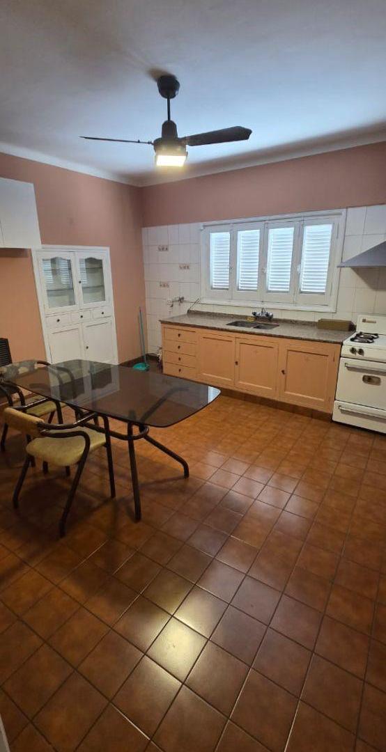 Foto de DEPARTAMENTO EN PLENO CENTRO DE MENDOZA CALLE J.V. ZAPATA, imagen 1