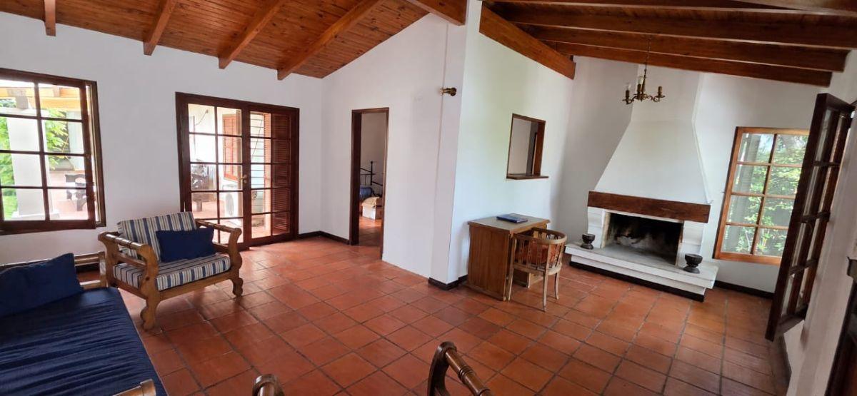 Foto de EXCELENTE CASA EN CHACRAS DE CORIA – BARRIO WILL-RI, imagen 3