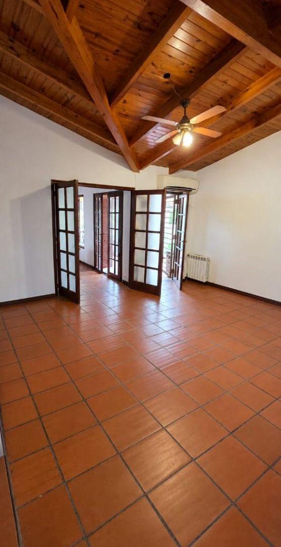 Foto de EXCELENTE CASA EN CHACRAS DE CORIA – BARRIO WILL-RI, imagen 4