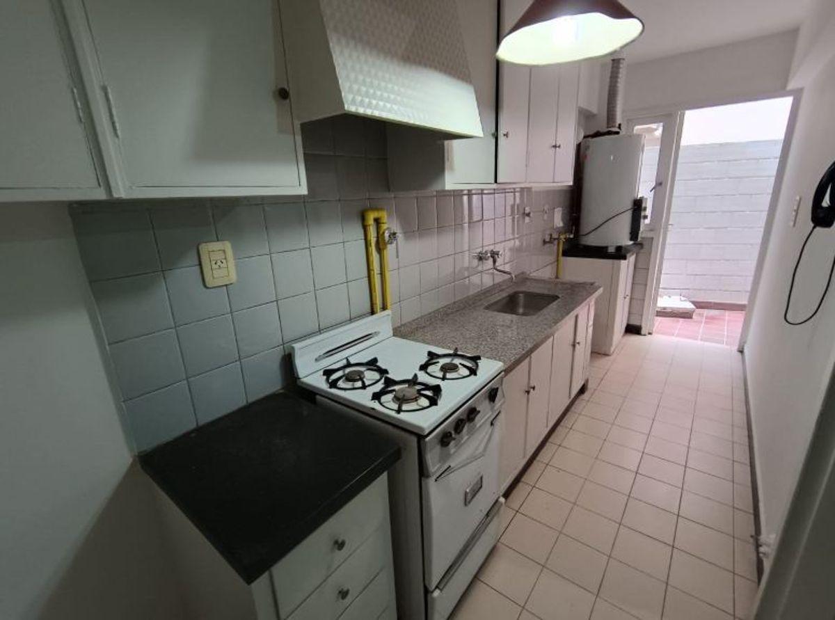 Foto de Departamento en planta baja, 1 dormitorio. Verdaguer esquina Zarate, imagen 3