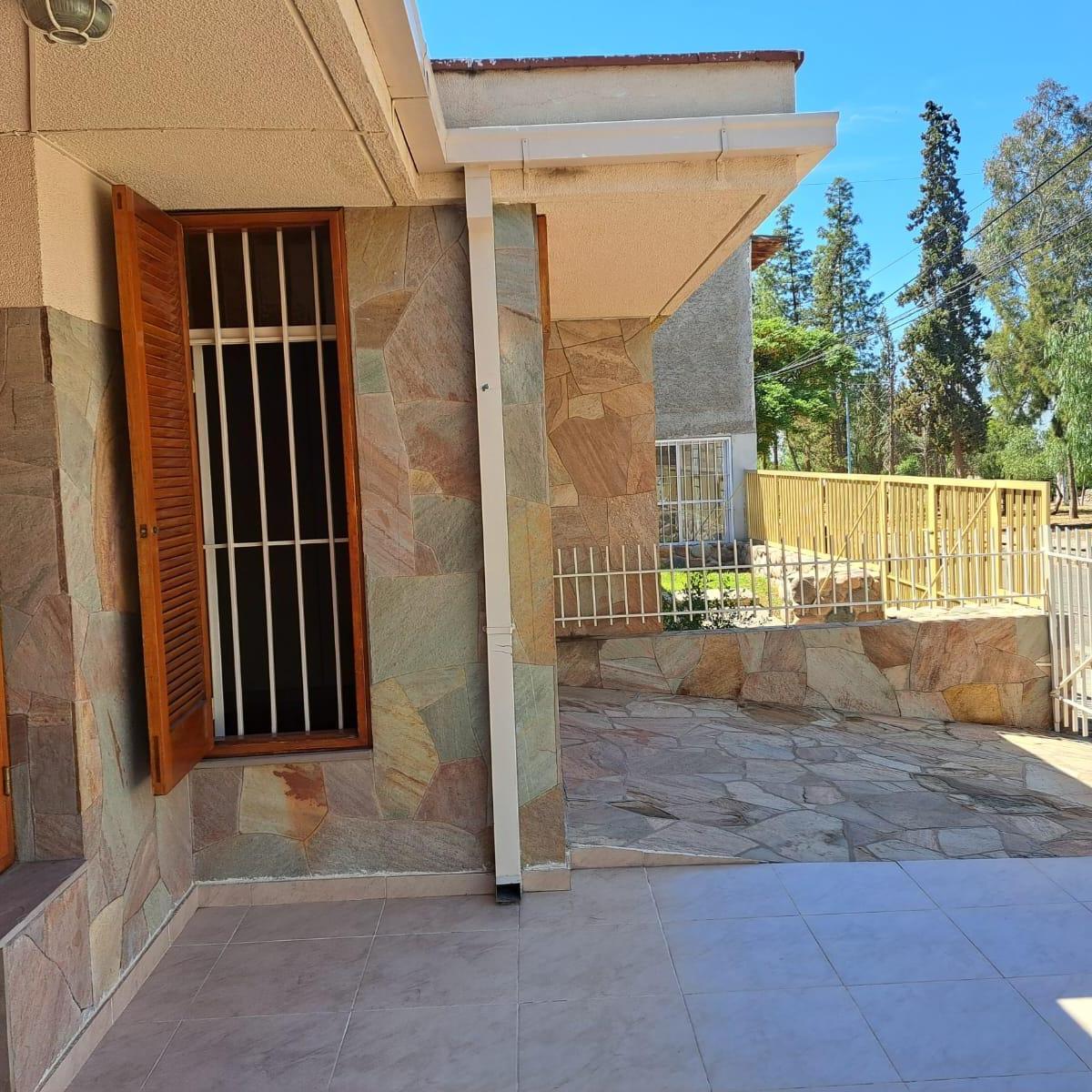 Casa en Venta Barrio Supe, Godoy Cruz 3